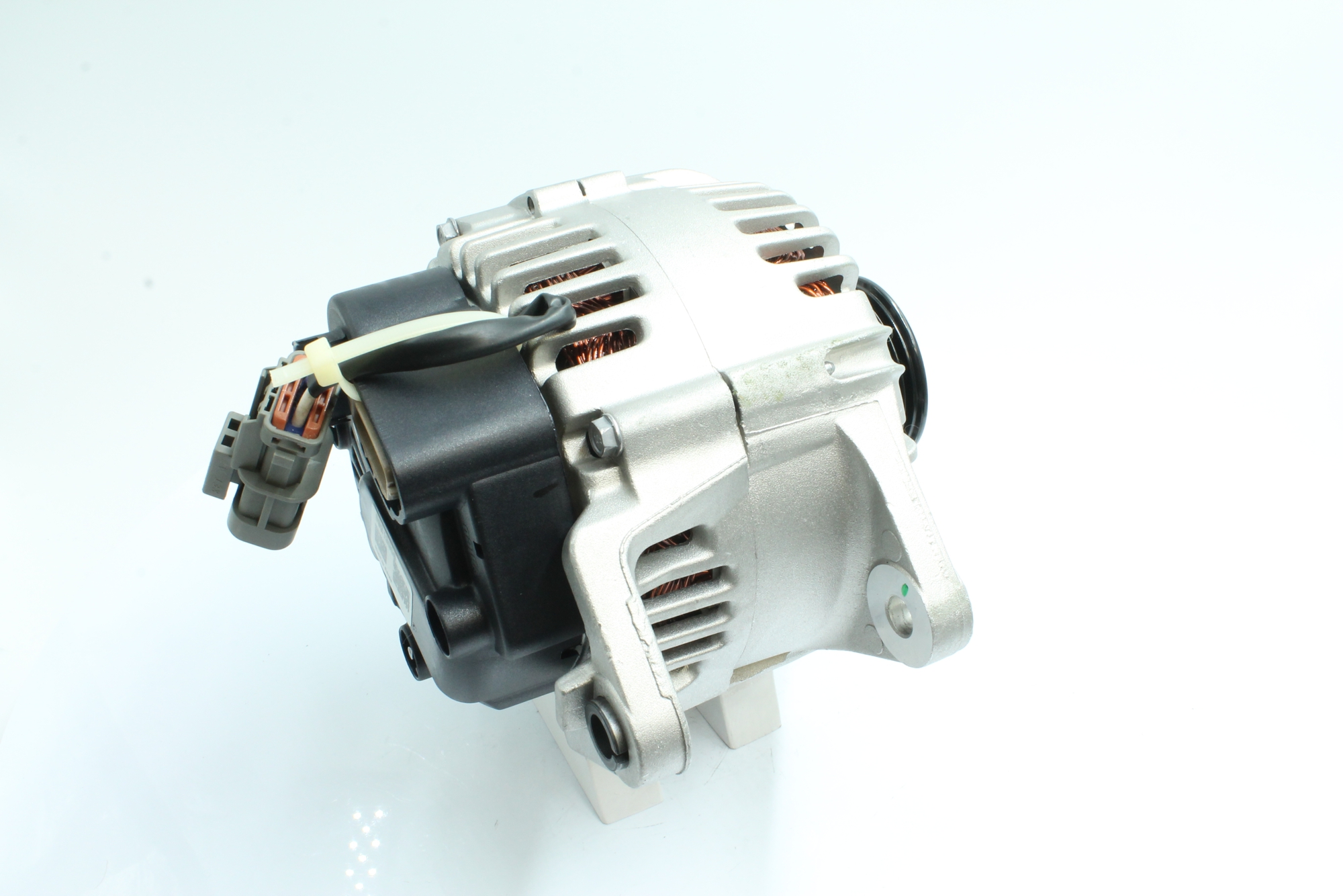PowerMax 89213308: Kintamosios srovės generatorius PowerMax 75A