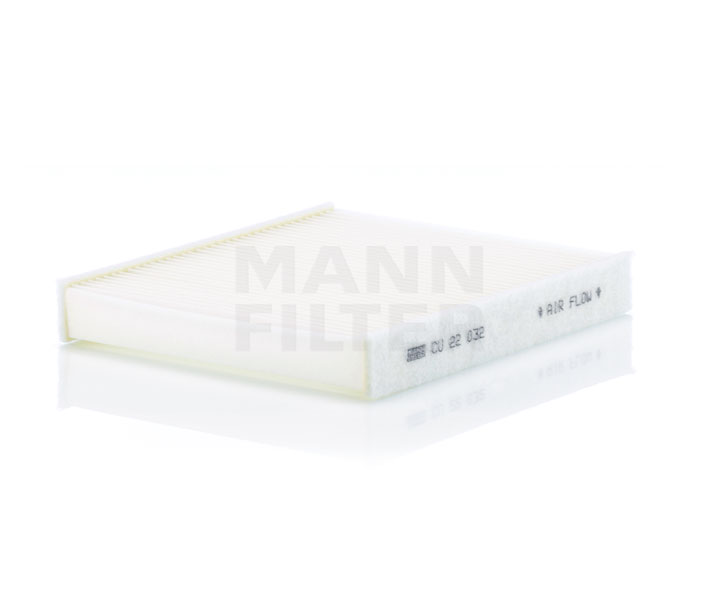 MANN-FILTER CU 22 032 Interieurfilter TOYOTA COROLLA Cross (_G10_) 177 Pk Benzine/Ethanol kosten