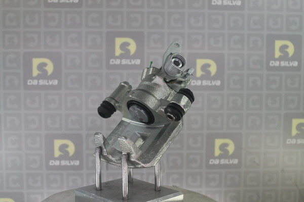 DA SILVA ET1135: Bremssattel vor der Achse, Hinterachse links