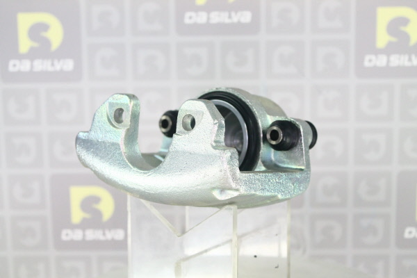 DA SILVA ET5062: Bremssattel hinter der Achse, Vorderachse links