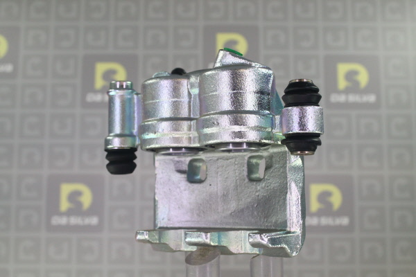 DA SILVA ET6373: Bremssattel hinter der Achse, Vorderachse rechts