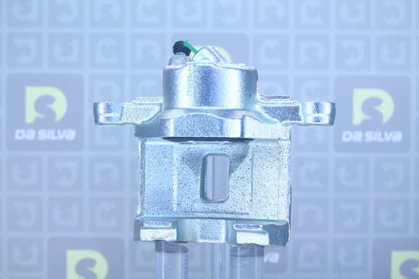 DA SILVA ET8236: Bremssattel vor der Achse, Vorderachse links
