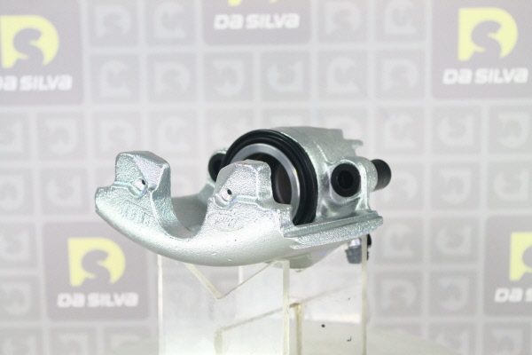 DA SILVA ET8907: Bremssattel vor der Achse, Vorderachse links