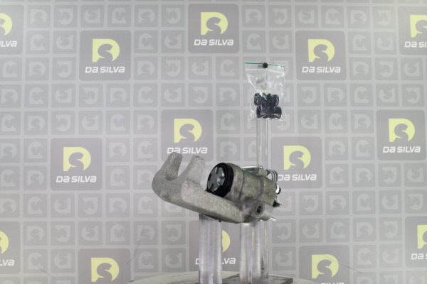 DA SILVA ET9459: Bremssattel vor der Achse, Hinterachse links
