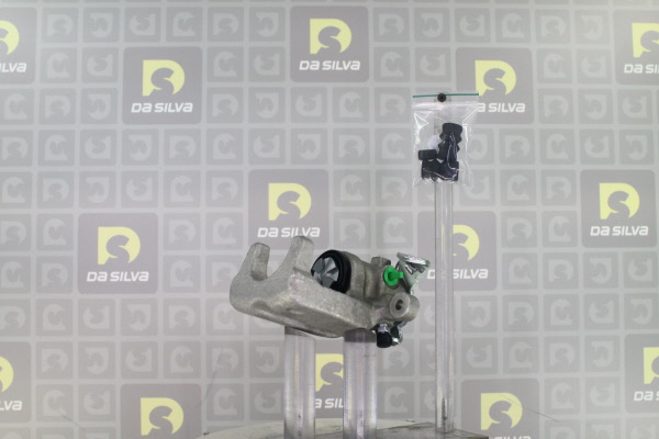 DA SILVA ET9460: Bremssattel vor der Achse, Hinterachse rechts