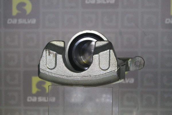 DA SILVA ET9939: Bremssattel hinter der Achse, Vorderachse rechts