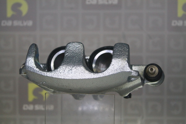 DA SILVA ET9970: Bremssattel vor der Achse, Vorderachse rechts