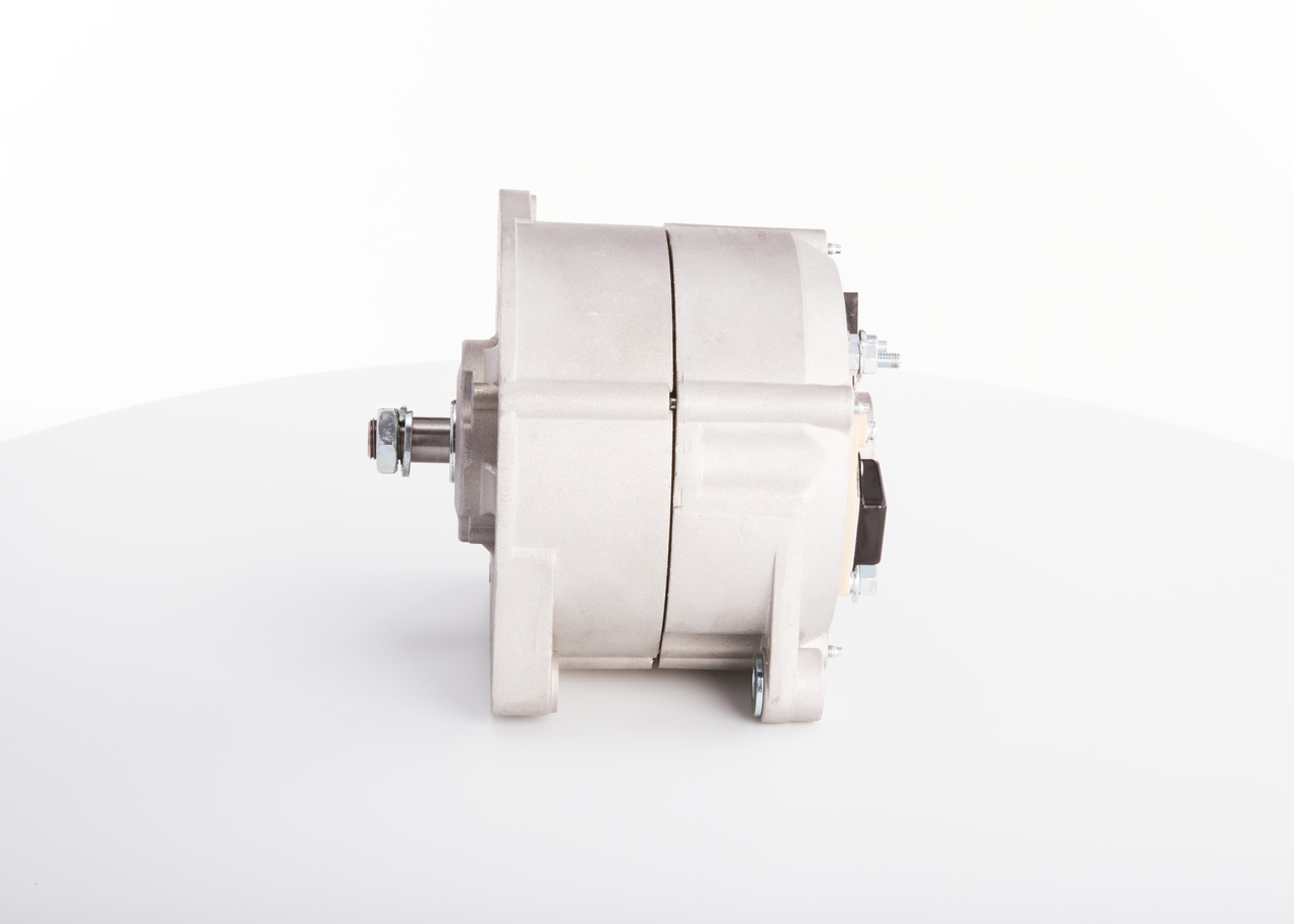 BOSCH F 042 301 011: Alternador Eco 65A