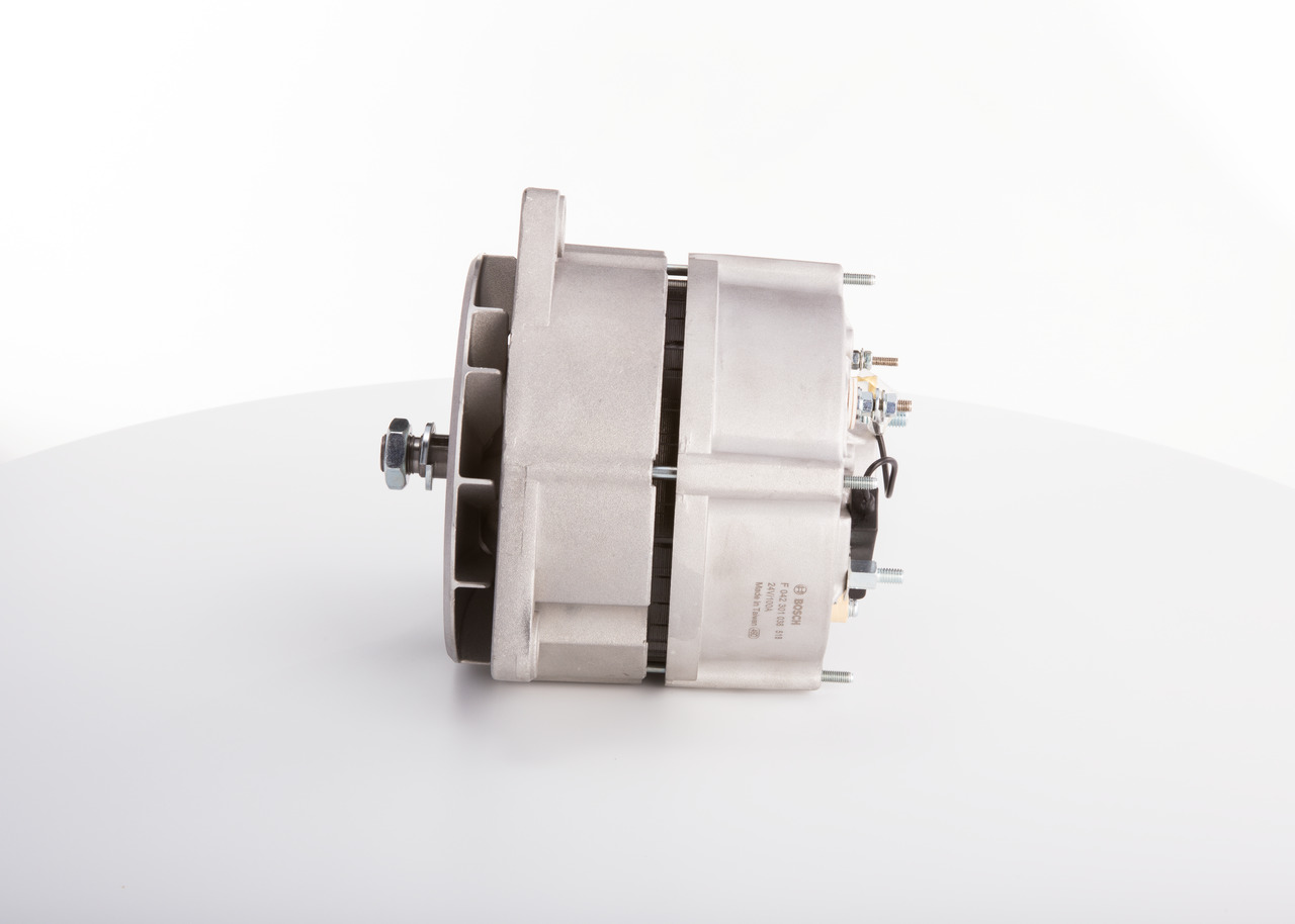 BOSCH F 042 301 038: Alternador Eco 100A