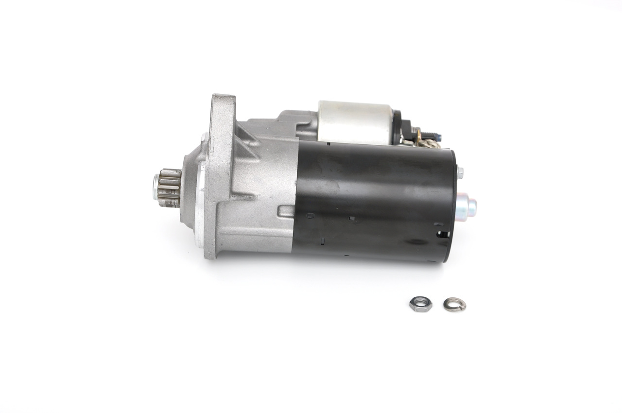 BOSCH 0 001 121 028: Motor de arranque 1,1kW