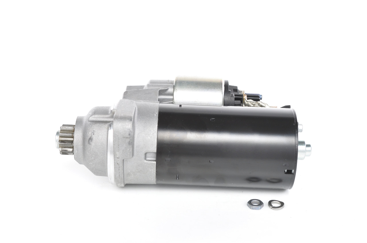 BOSCH 0 001 123 018: Rozrusznik 1,7kW