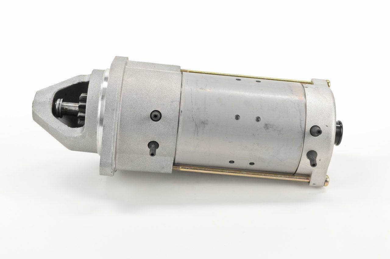 BOSCH 0 001 231 028: Motor de arranque 4kW