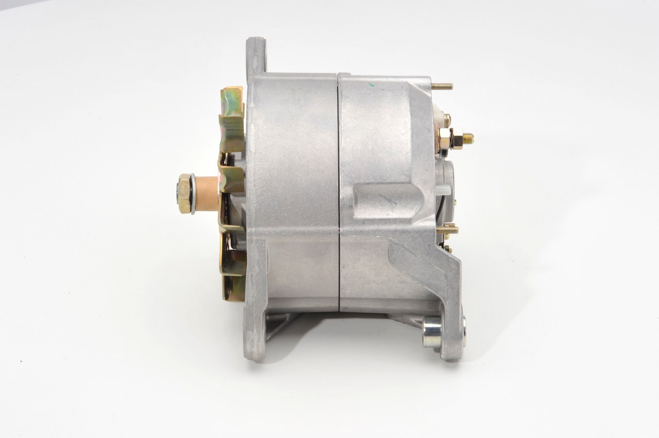 BOSCH 0 120 468 144: Laturi 80A