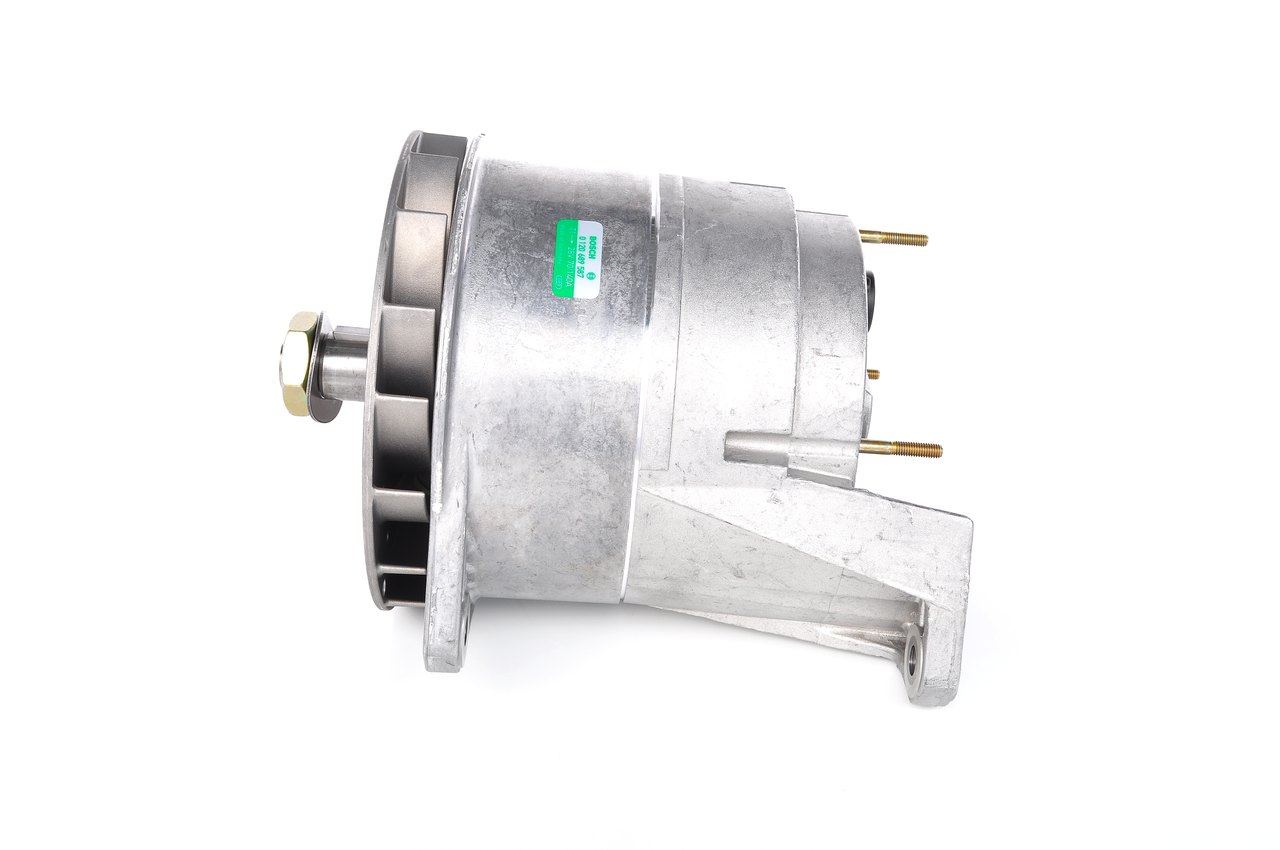 BOSCH 0 120 689 587: Laturi 140A
