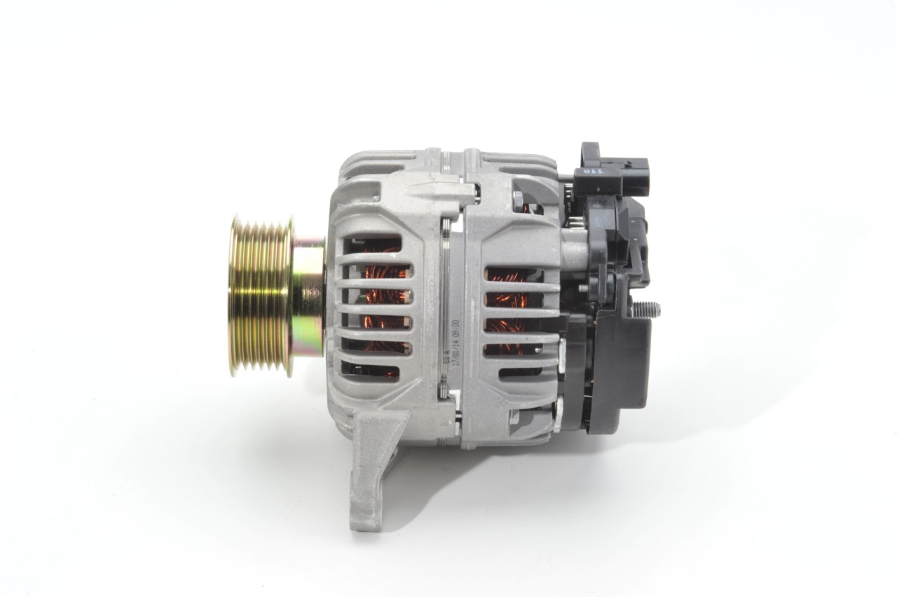BOSCH 0 124 320 002: Alternador 90A