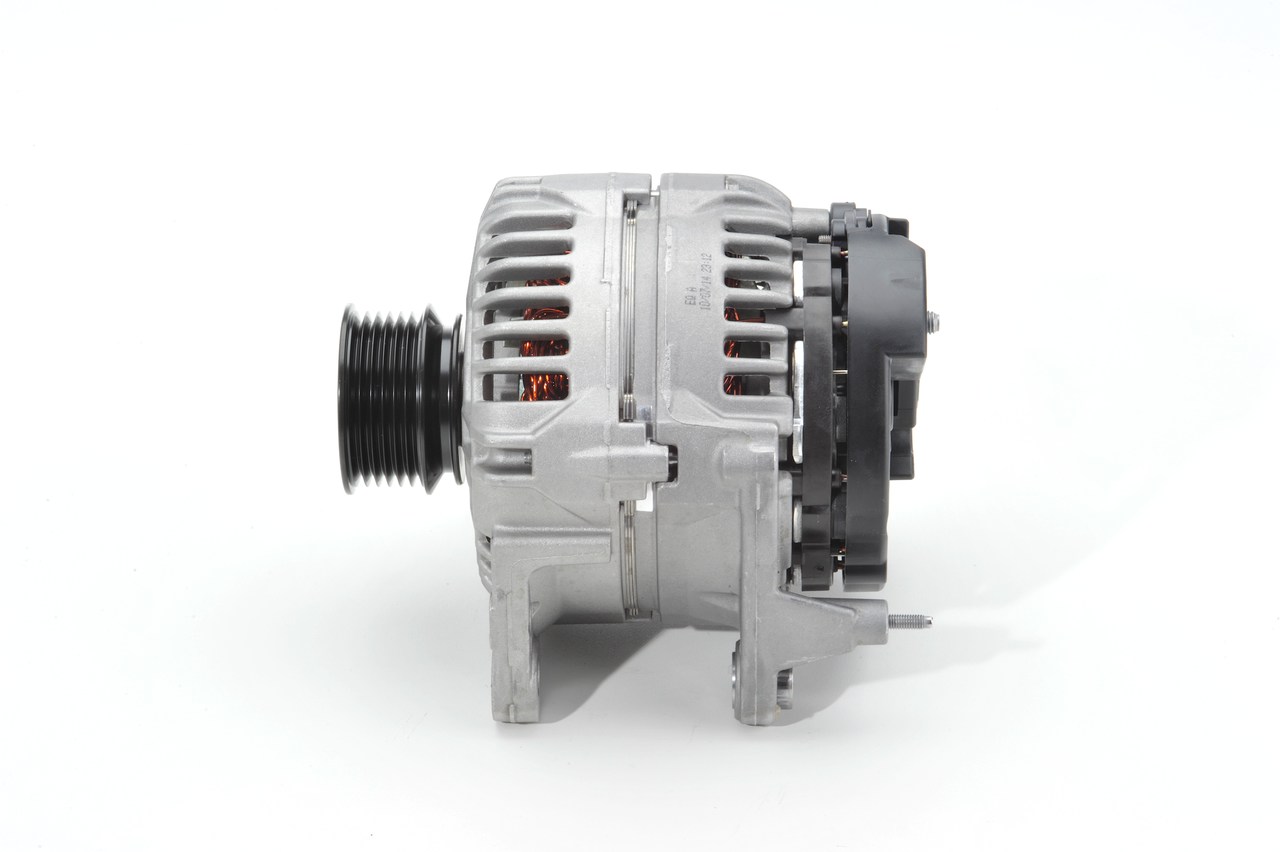BOSCH 0 124 325 003: Lichtmaschine 90A