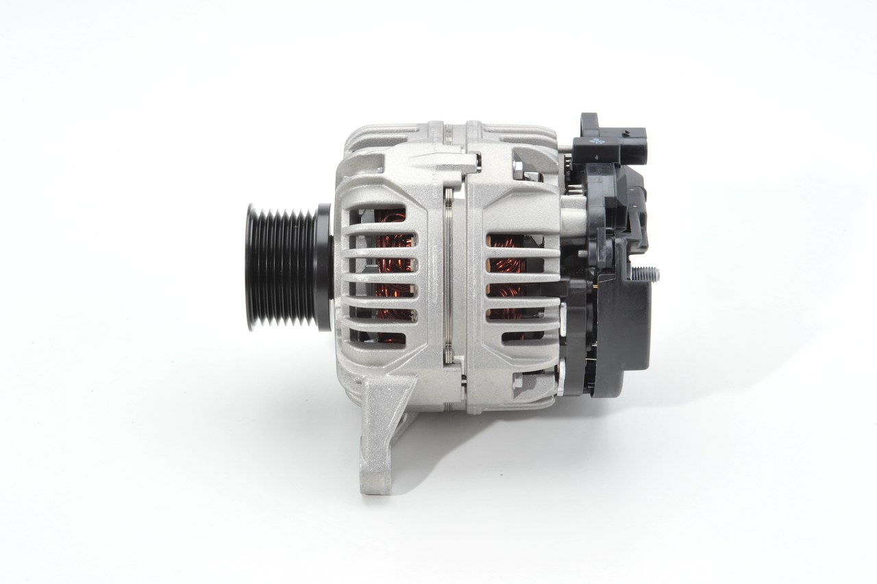 BOSCH 0 124 325 052: Lichtmaschine 90A