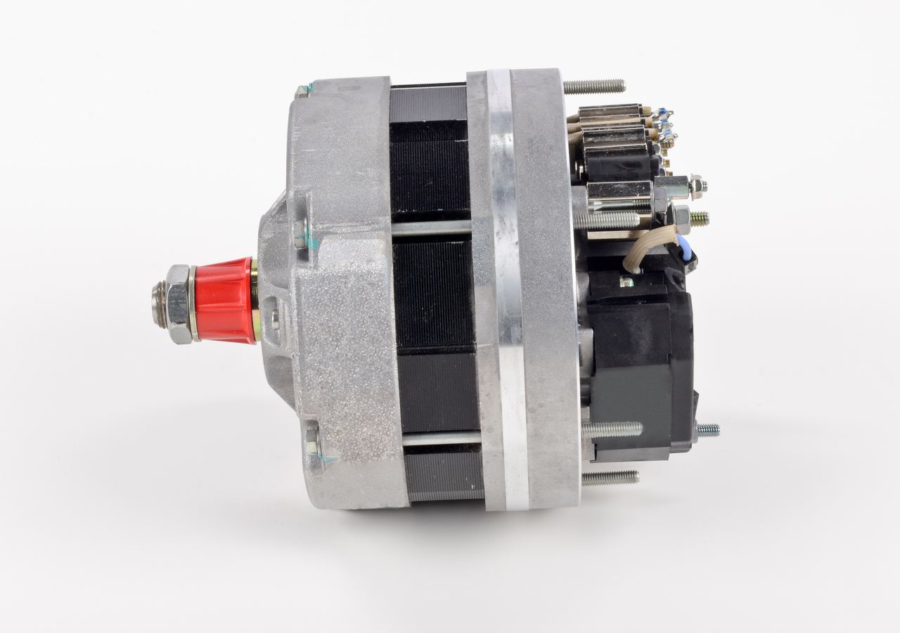 BOSCH 0 124 325 093: Alternador 90A