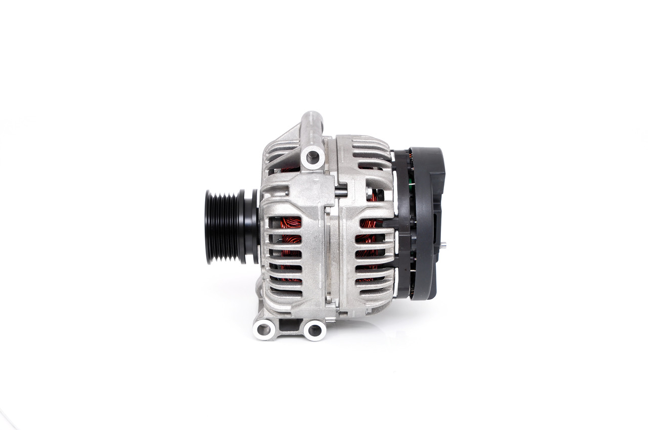 BOSCH 0 124 415 007: Lichtmaschine 98A