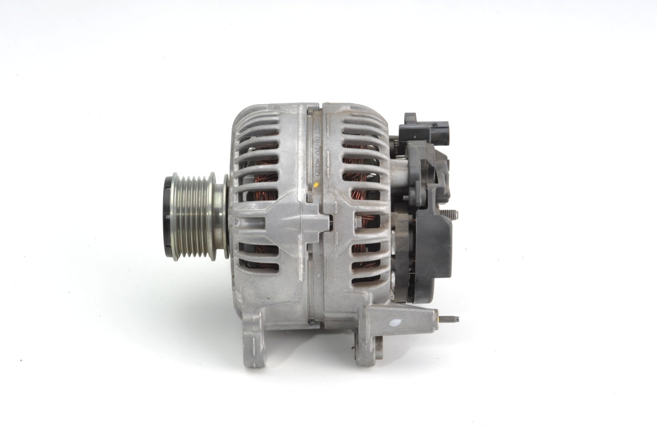BOSCH 0 124 515 022: Alternador 120A