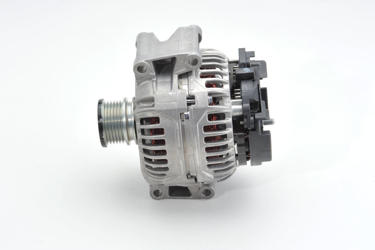 BOSCH 0 124 515 114: Lichtmaschine 120A