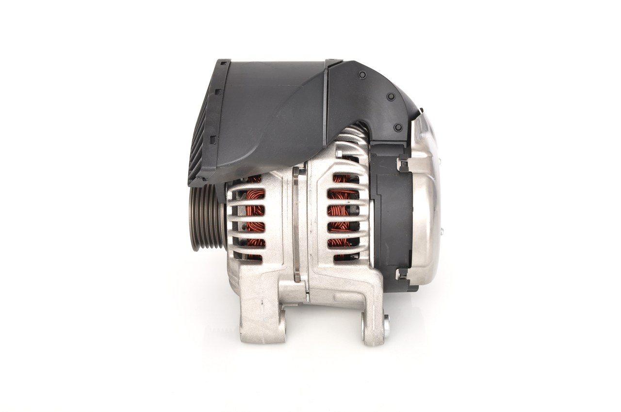 BOSCH 0 124 525 012: Lichtmaschine 140A