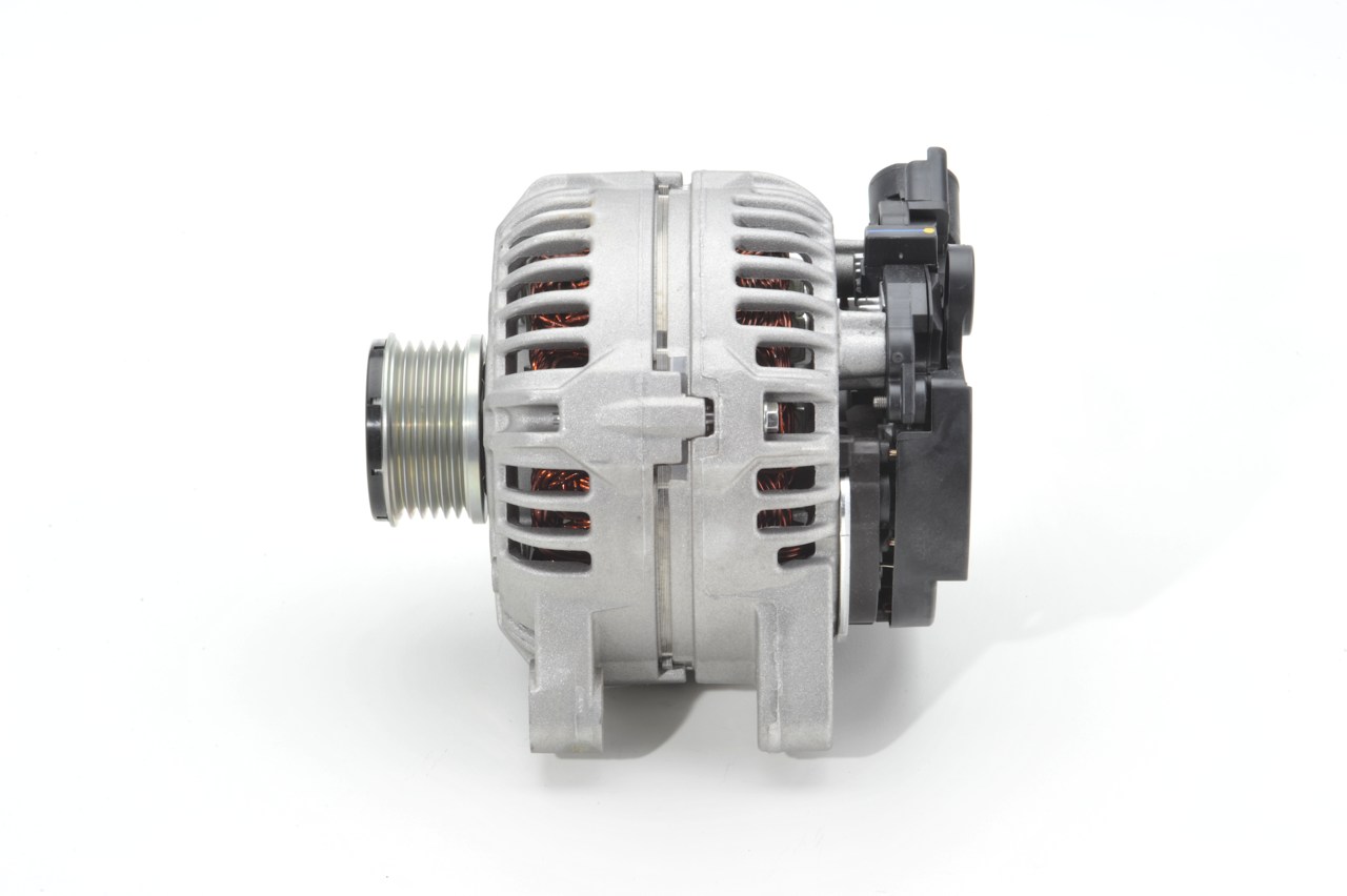 BOSCH 0 124 525 035: Laturi 150A