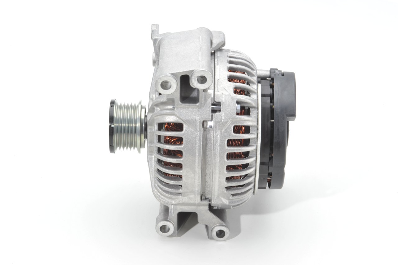 BOSCH 0 124 625 045: Alternador 200A