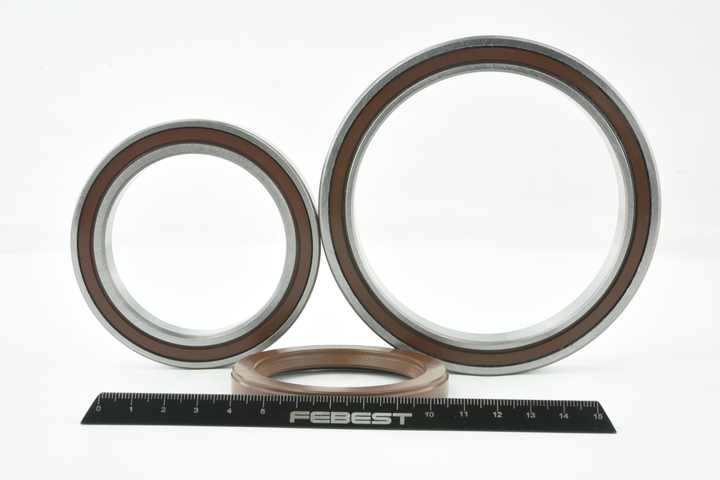 FEBEST KIT-ST215 Tetningssett, differensial TOYOTA RAV4 V (XA50) 203 hk Bensin hva koster