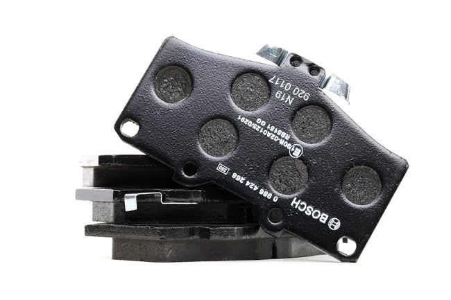 BOSCH 0 986 424 268 Pastilhas de travão TOYOTA HILUX Veículo todo-terreno fechado (RZN1_, LN1_) 131 cv Diesel custo