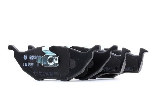 BOSCH 0 986 424 502: Bremsbeläge mit Kolbenclip, mit Anti-Quietsch-Blech