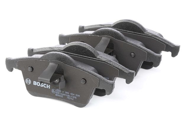 BOSCH 0 986 424 539 Fékbetét készlet, tárcsafék VOLVO S60 I (384) 210 LE Benzin ár