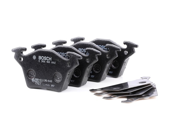 BOSCH 0 986 460 002: Bremsbeläge mit Anti-Quietsch-Blech