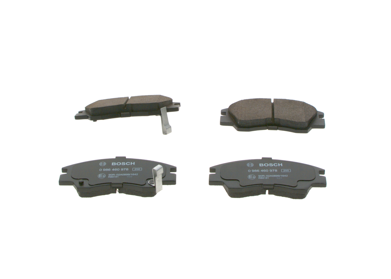 BOSCH 0 986 460 978 Remblokken MITSUBISHI L 200 Open laadbak/ Chassis (K3_T, K0_T, K1_T, K2_T) 75 Pk Diesel kosten