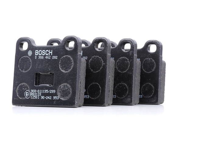 BOSCH 0 986 462 282 Sada brzdových destiček, kotoučová brzda VW Jetta Mk1 (16) 54 HP Diesel cena