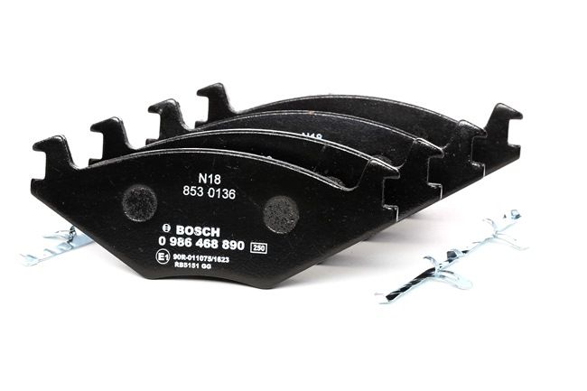BOSCH 0 986 468 890 Bremseklodser VW GOLF 2 (19E, 1G1) 84 HK Benzin hvad koster