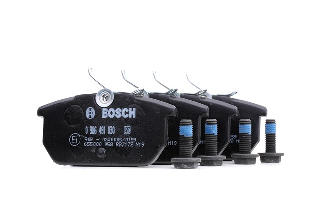 BOSCH 0 986 491 030: Bremseklodser med skruer, med monteringsvejledning