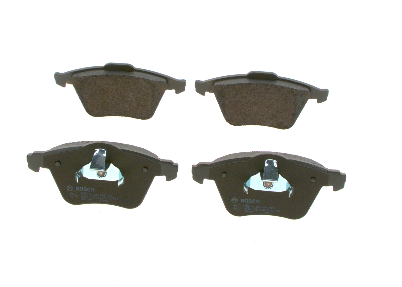 BOSCH 0 986 494 077: Juego de pastillas de freno con clip de émbolo, Chapa antichirridos