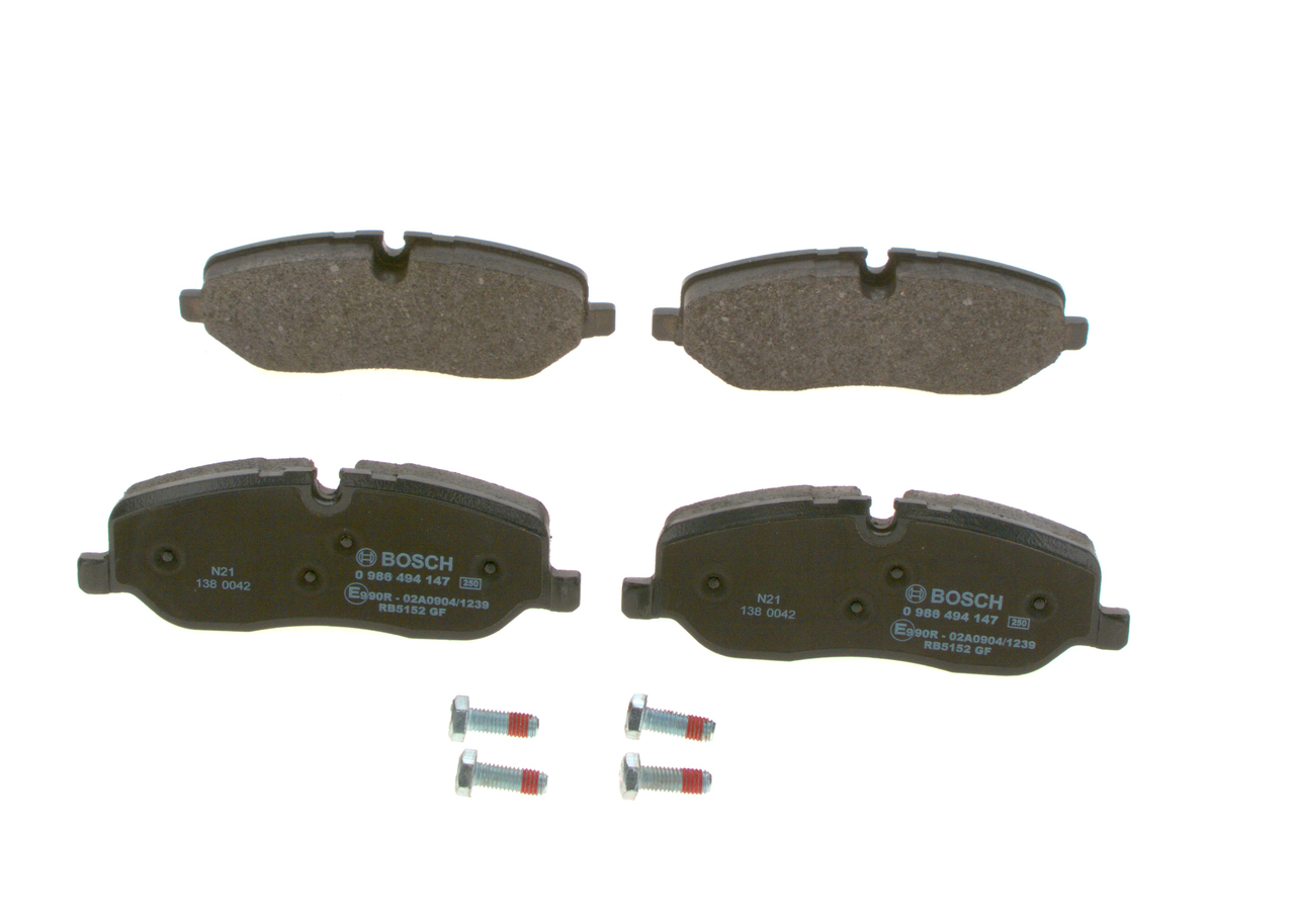 BOSCH 0 986 494 147: Bremsbeläge mit Montageanleitung, mit Anti-Quietsch-Blech, mit Schrauben