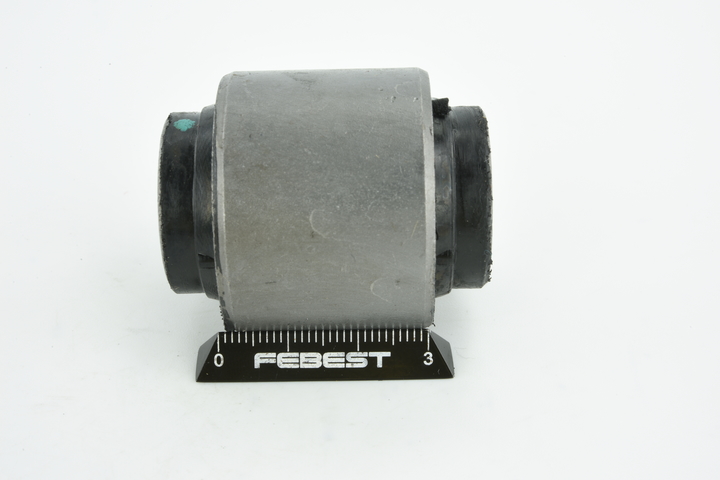 FEBEST NAB-198 Douille de palier, bras transversal GENESIS G70 Berline 197 CV Essence coût