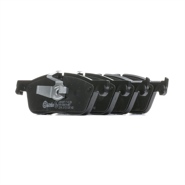 BREMBO P 44 026: Brzdové platničky PRIME LINE s prislusenstvom, s piestovym klipom, s proti hlukovým plechom