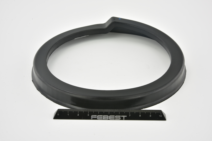 FEBEST TSI-MCV30R: Saiba arc puntea spate, partea de jos