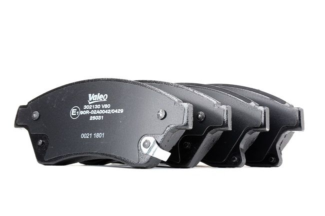 VALEO 302130: Stabdžių kaladėlės priekinė ašis, su apsaugos nuo girgždėjimo plokšte, FIRST