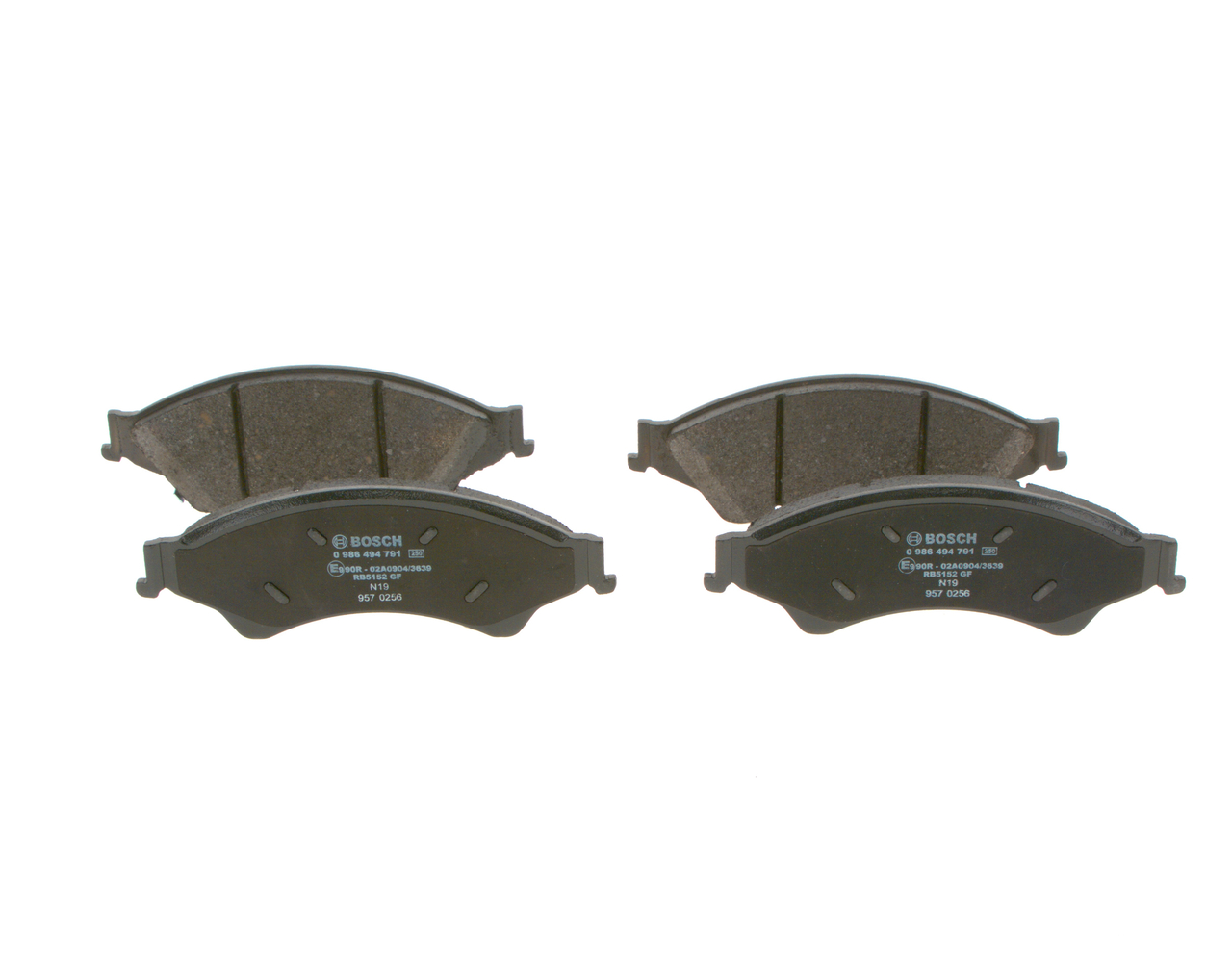 BOSCH 0 986 494 791: Bremsbeläge mit Anti-Quietsch-Blech