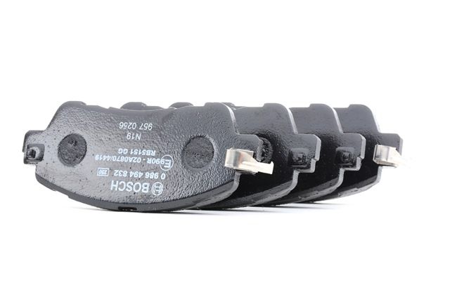 BOSCH 0 986 494 832 Plaquettes de frein MAZDA 2 Berline (DL) 93 CV Essence coût