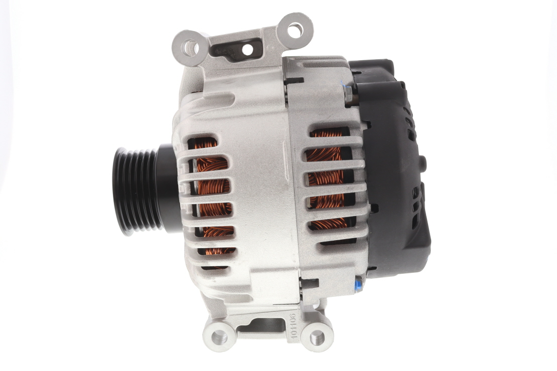 VEMO V30-13-50040: Lichtmaschine 150A, mit integriertem Regler, Original VEMO Qualität