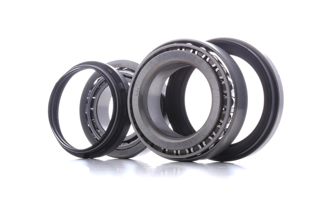 SKF VKBA 3331: Juego de cojinete de rueda con retén para ejes