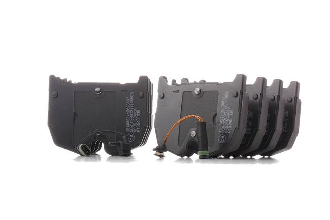 RIDEX 402B1301: Plaquettes de frein Essieu avant, avec accessoires, sans kit de vis de fixation, avec tôle anti-bruit