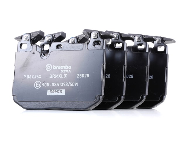 BREMBO P 06 096X: Plăcuțe de frână XTRA LINE fara accesorii, cu greutati de echilibrare, cu tabla anti scartait