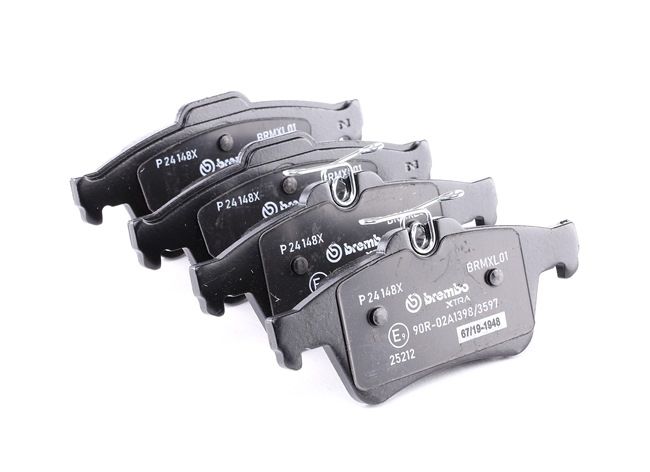 BREMBO P 24 148X: Piduriklotsid XTRA LINE ilma lisavarustuseta, koos kokkusurumisvastase plekiga